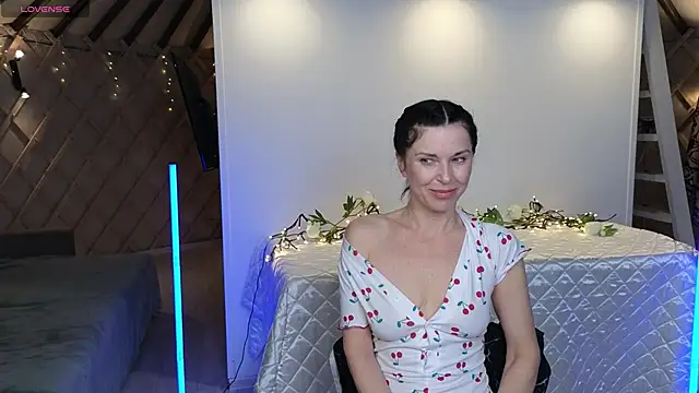 Snapshot of LinaJoy chatting on May 31, 2026, 10:10 pm LinaJoy online show from May 31, 2026, 10:10 pm