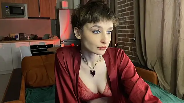 Snapshot of Cristmass_princess chatting on February 14, 2025, 9:24 am Cristmass princess online show from February 14, 2025, 9:24 am