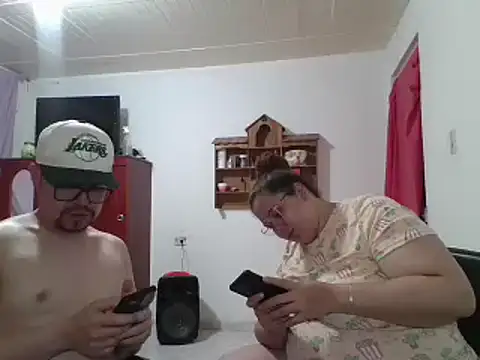 pecadodulce123 online show from February 13, 2025, 4:43 am