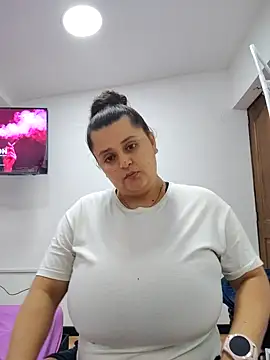 Miss balloonsmila online show from November 30, 2025, 3:07 am