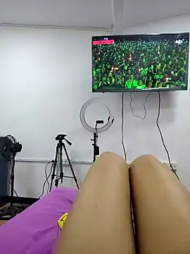 Miss balloonsmila online show from February 6, 2025, 12:22 am