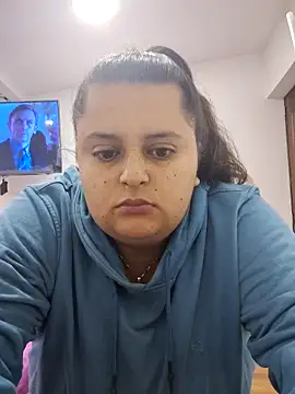 Miss balloonsmila online show from October 18, 2025, 1:18 am