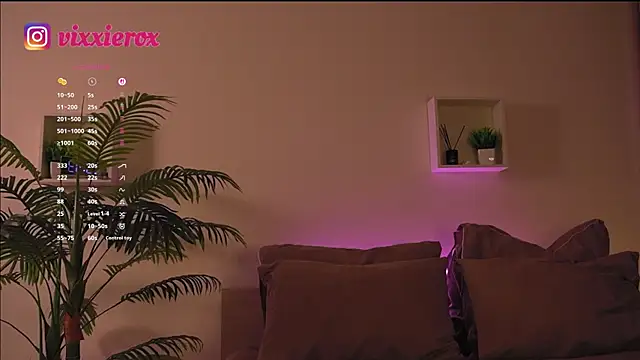 Snapshot of ViXXXiee chatting on April 28, 2026, 9:19 pm ViXXXiee online show from April 28, 2026, 9:19 pm