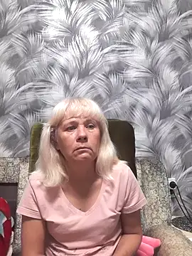 sakura blonde online show from October 10, 2025, 2:56 am