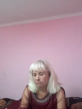 sakura blonde online show from September 26, 2025, 7:43 pm