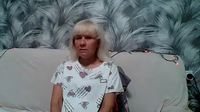 sakura blonde online show from October 3, 2025, 9:44 am