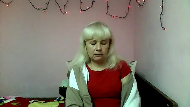 Snapshot of sakura_blonde chatting on March 1, 2026, 7:25 pm sakura blonde online show from March 1, 2026, 7:25 pm