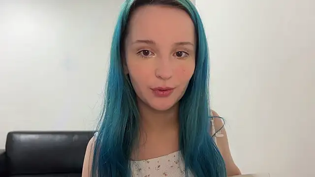 bumble bee online show from January 2, 2025, 4:02 pm