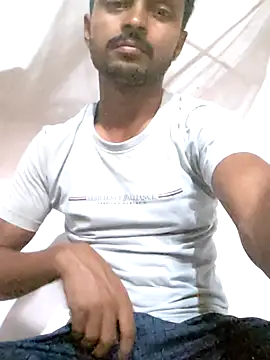Suraj223kumar online show from May 19, 2026, 10:33 am