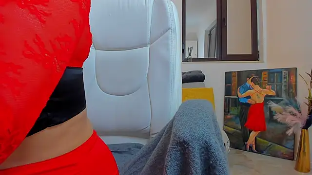 Julya Anna online show from February 17, 2026, 4:43 am