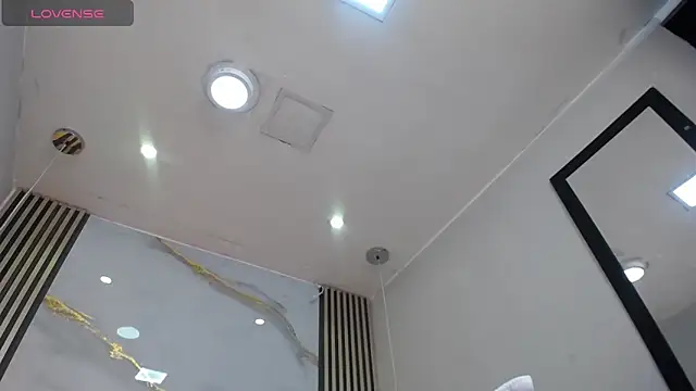 Latrice Gomez online show from December 20, 2024, 6:24 pm