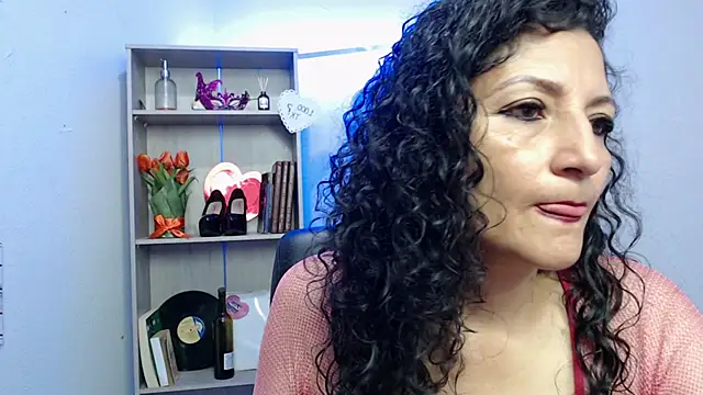 arianna ros3 online show from March 16, 2025, 3:17 pm