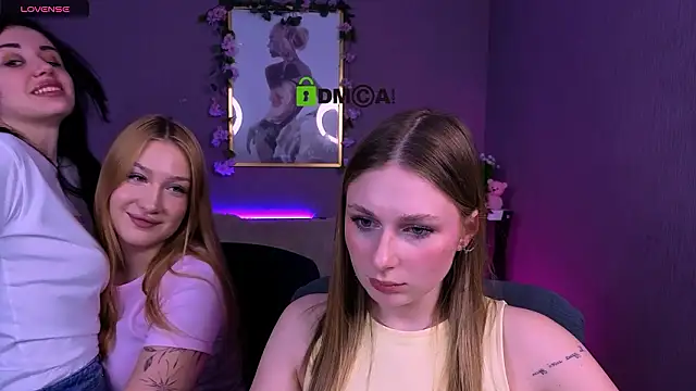 playful sophie online show from March 5, 2026, 8:38 pm