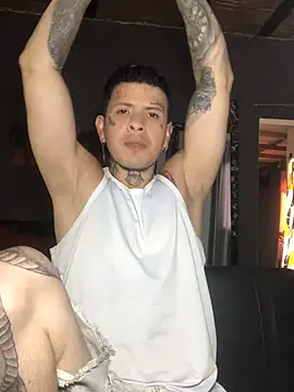 Snapshot of edttatuado19 chatting on December 16, 2024, 7:32 pm edttatuado19 online show from December 16, 2024, 7:32 pm