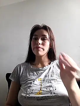 eriika deep  online show from November 23, 2025, 4:39 pm