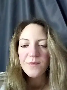 KattyLuuu online show from February 25, 2026, 8:19 pm