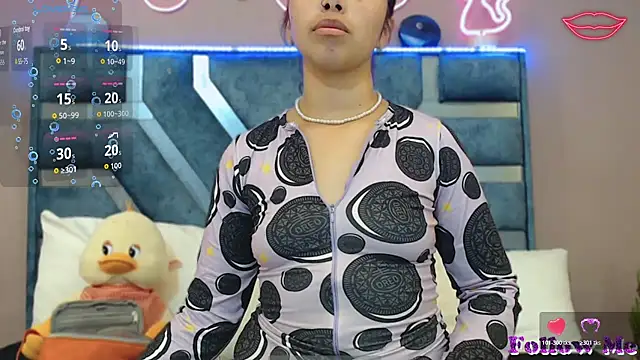 Roxan Fox- online show from December 2, 2025, 1:39 am