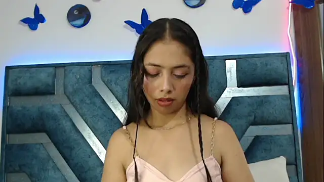 Roxan Fox- online show from March 19, 2025, 12:37 am