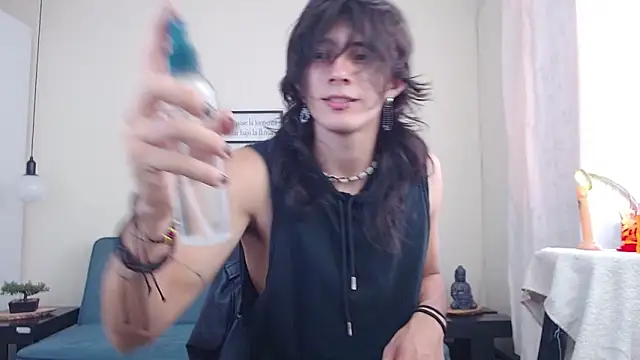 andreey50 online show from February 21, 2025, 8:16 pm