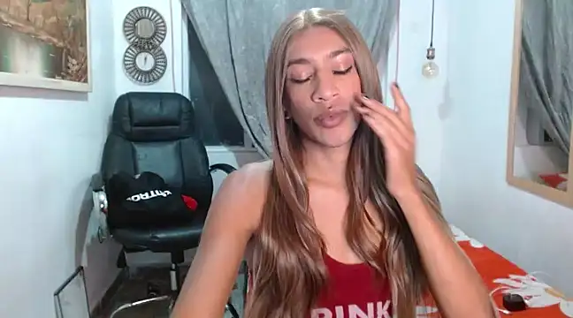 Dannacamilsaenz online show from March 4, 2025, 10:24 am