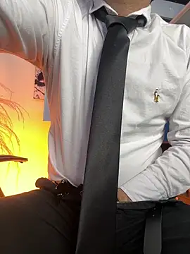 Samir bear online show from April 18, 2026, 12:51 pm