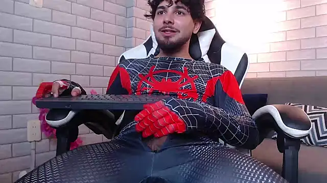 Samir bear online show from October 28, 2025, 10:52 pm