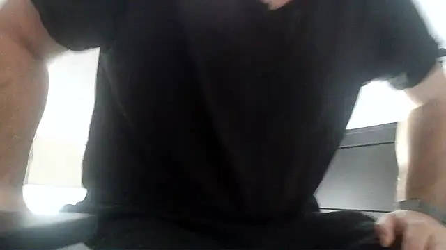 teek1234 1 online show from October 5, 2025, 2:41 pm