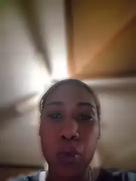 Snapshot of carmelbbyx22 chatting on May 28, 2026, 12:51 am carmelbbyx22 online show from May 28, 2026, 12:51 am