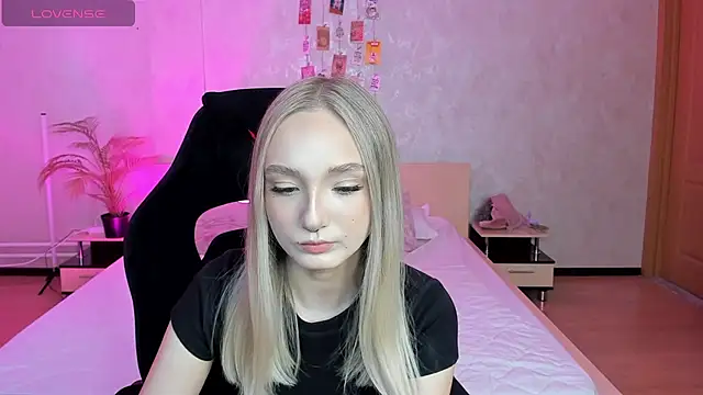 Cheryl  Brown online show from March 15, 2025, 1:08 am