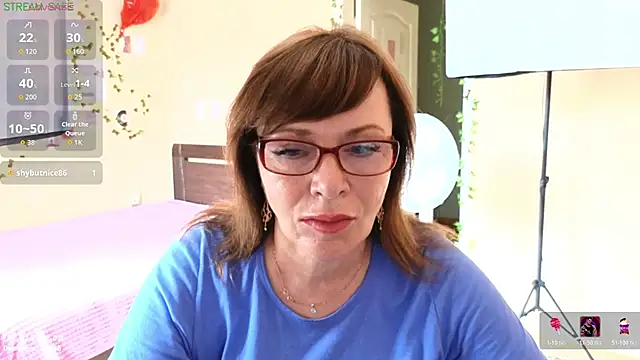 Miss Moren online show from July 25, 2026, 6:32 am