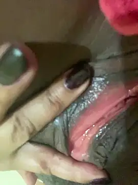 briannaa557 online show from March 3, 2025, 9:45 am