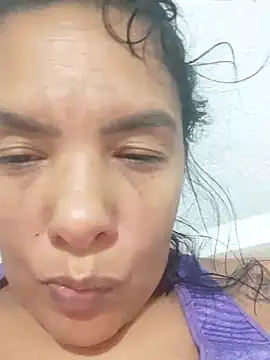 briannaa557 online show from January 9, 2025, 1:45 pm