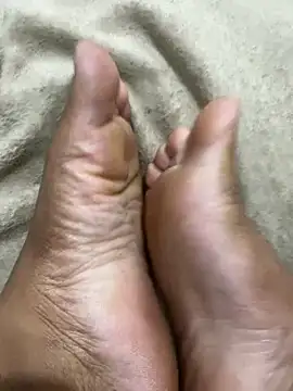 briannaa557 online show from December 27, 2024, 7:14 pm