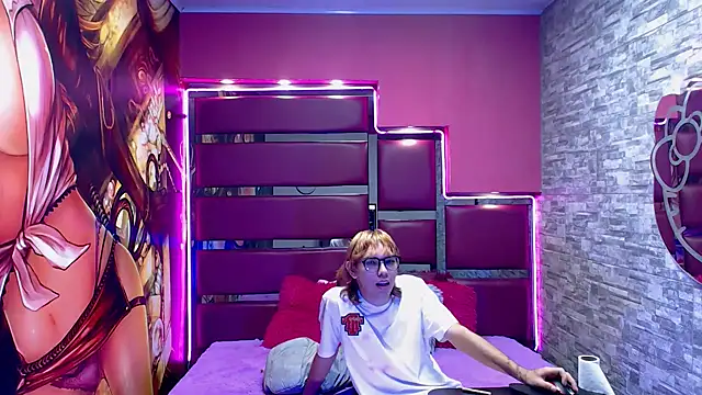 perfectlump online show from March 4, 2025, 9:00 pm