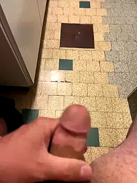 mikiss789 online show from September 23, 2025, 2:40 am