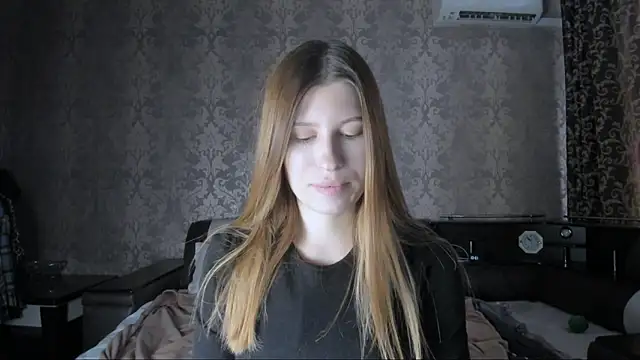 Agnes Allenn online show from September 28, 2025, 10:11 am