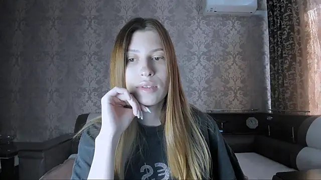 Agnes Allenn online show from September 16, 2025, 10:05 am