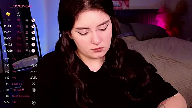 YumiYammy online show from March 1, 2025, 3:53 am