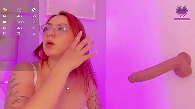 Snapshot of anniemartinezz chatting on March 22, 2025, 3:20 pm anniemartinezz online show from March 22, 2025, 3:20 pm