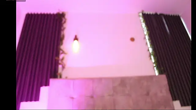 Snapshot of anniemartinezz chatting on October 8, 2025, 1:56 pm anniemartinezz online show from October 8, 2025, 1:56 pm