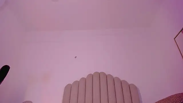 Snapshot of anniemartinezz chatting on March 4, 2025, 5:45 pm anniemartinezz online show from March 4, 2025, 5:45 pm