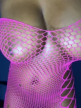 teddy04 online show from February 23, 2025, 5:29 pm