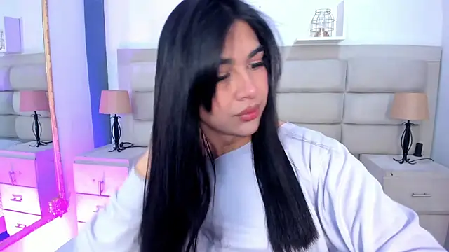 RoseCassie online show from September 26, 2025, 1:18 pm