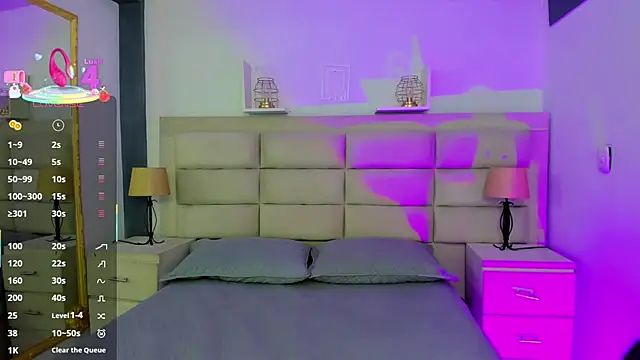 RoseCassie online show from March 17, 2025, 12:25 pm