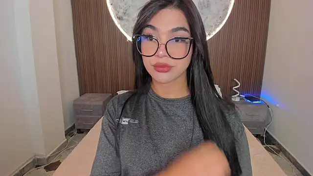 RoseCassie online show from March 3, 2026, 1:40 pm