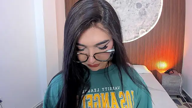 RoseCassie online show from March 9, 2026, 2:09 pm