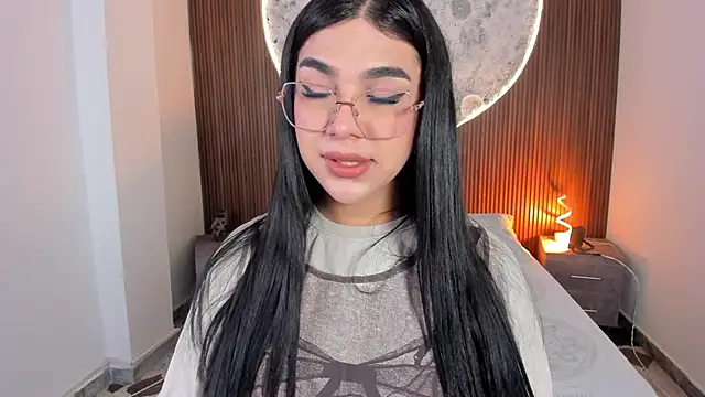 RoseCassie online show from February 11, 2026, 2:06 pm