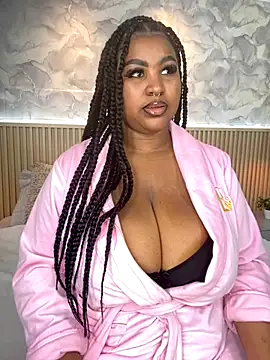 AinaraJimenez online show from November 18, 2025, 6:22 pm