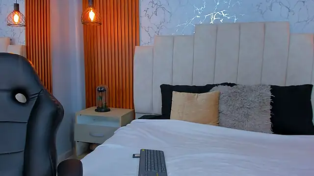 AinaraJimenez online show from March 16, 2025, 4:20 am