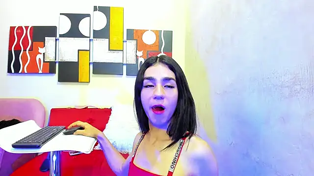 Mariana 16  online show from March 5, 2025, 8:42 pm